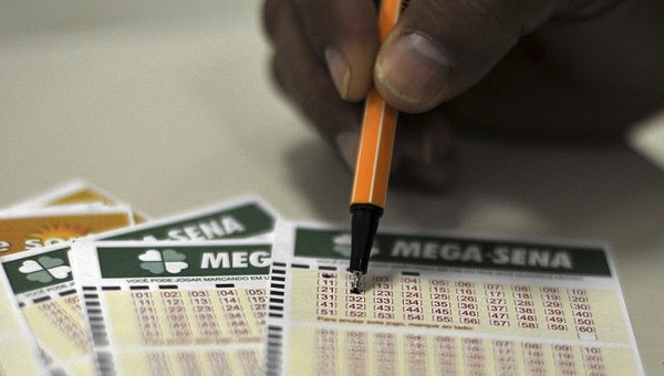 Concurso da Mega-Sena sorteia nesta quarta-feira prêmio acumulado de R$ 15 milhões