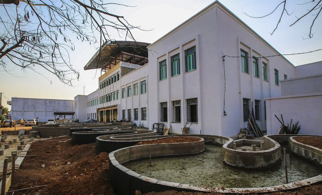 Gladson pretende instalar seu gabinete em uma sala no antigo Colégio Meta, mas deve ser orientado a desistir da ideia