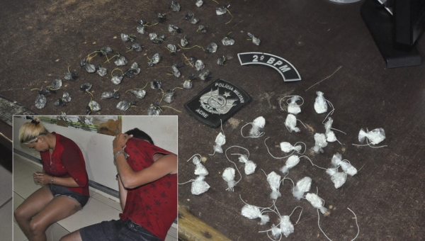 Com 21 trouxinhas de 'merla' e 44 de cocaína, dupla de traficantes é presa na Vila Acre