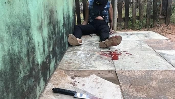 Mulher é assassinada com facada no peito durante bebedeira no bairro Canaã