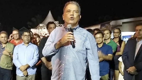 "Eu não conheço ninguém que seja a favor da devastação da Amazônia", diz Petecão na abertura da Expoacre Juruá