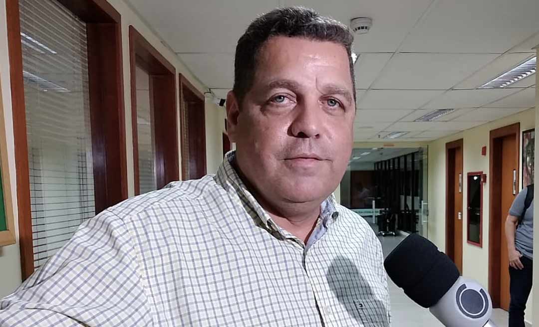 Major Rocha vira articulador entre deputados e governo após exonerações