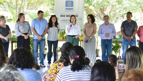 Prefeitura de Rio Branco vai distribuir 15 mil mudas para incentivar paisagismo e arborização