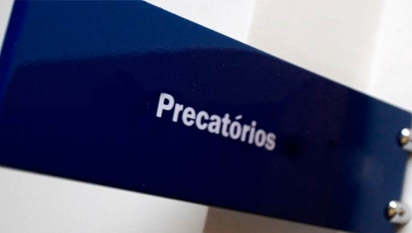 Frente Nacional de Prefeitos apresenta publicação sobre precatórios com artigo escrito por procuradores de Rio Branco