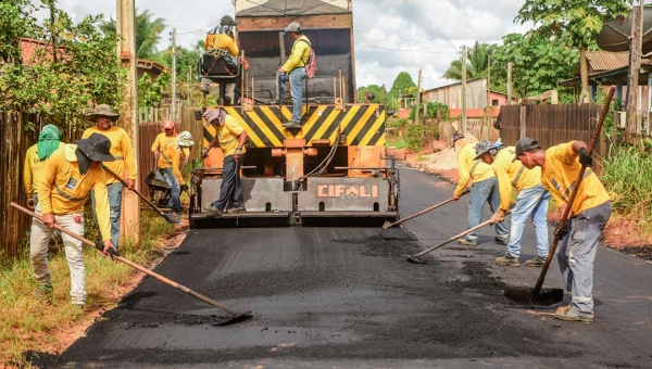 Prefeitura de Rio Branco intensifica recuperação asfáltica e melhorias nos bairros