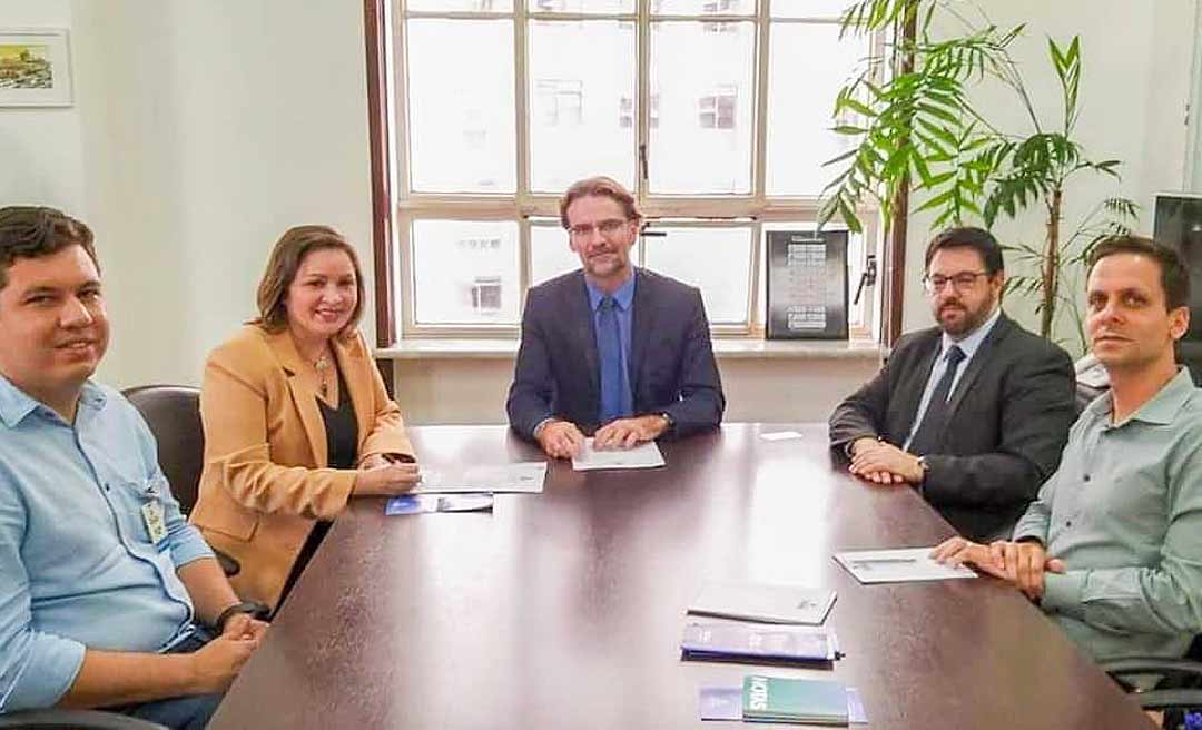 Prefeita Socorro Neri assina Termo de Cooperação Técnica com a Prefeitura de São Paulo