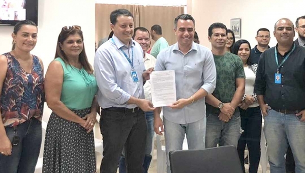 Senador Guiomard ganha projeto de iluminação pública