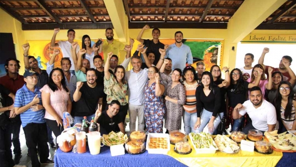 Juventude e mulheres PSDB do Acre promoveram encontro com jovens nesta sexta-feira