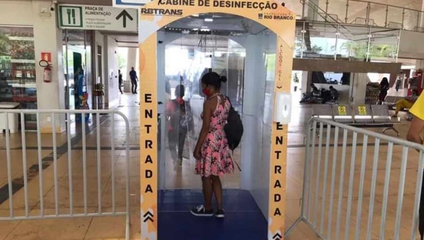 Covid-19: Rodoviária de Rio Branco passa a contar com cabine de desinfecção