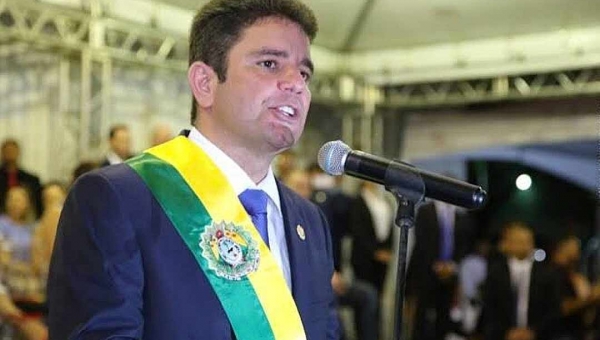 Ainda não entenderam que o Gladson apóia pessoas e não projetos políticos partidários