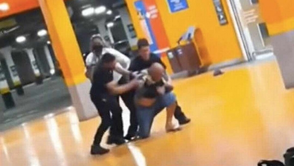 Homem negro é espancado e morto por segurança e policial em Carrefour de Porto Alegre