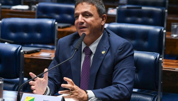 Bittar polemiza mais uma vez e diz: “politizaram as salas de aula e esqueceram do português e da matemática”