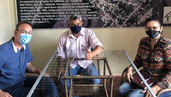 Deputado federal Leo de Brito visita municípios do Alto Acre e reafirma parcerias