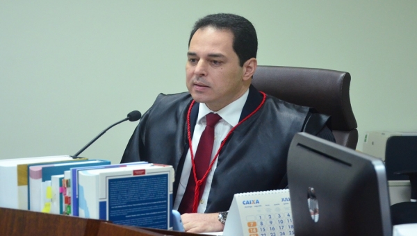 Juiz dá 24h para Unimed Rio Branco transferir paciente com Covid-19 para São Paulo