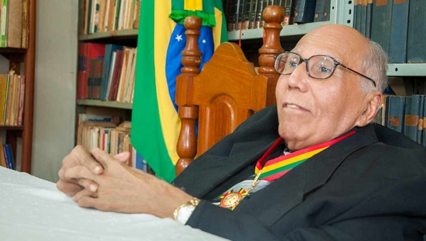 TJ Acre divulga nota de pesar pela morte do desembargador aposentado Jorge Araken