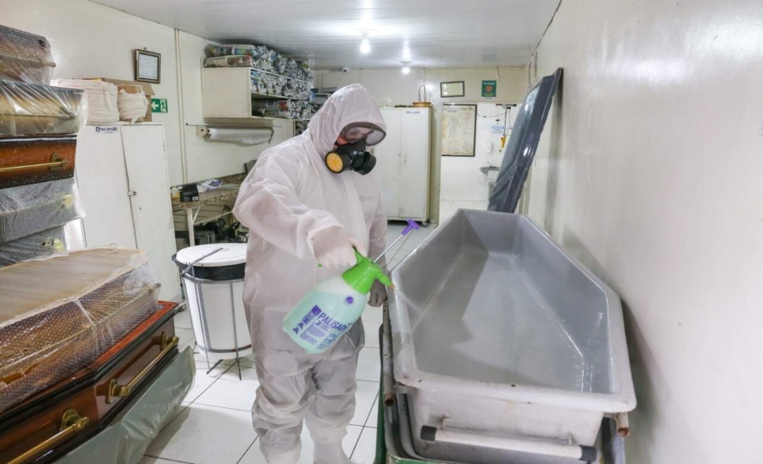 No dia em que vive a expectativa de vacinação contra a covid, Acre registra mais uma vítima fatal da doença