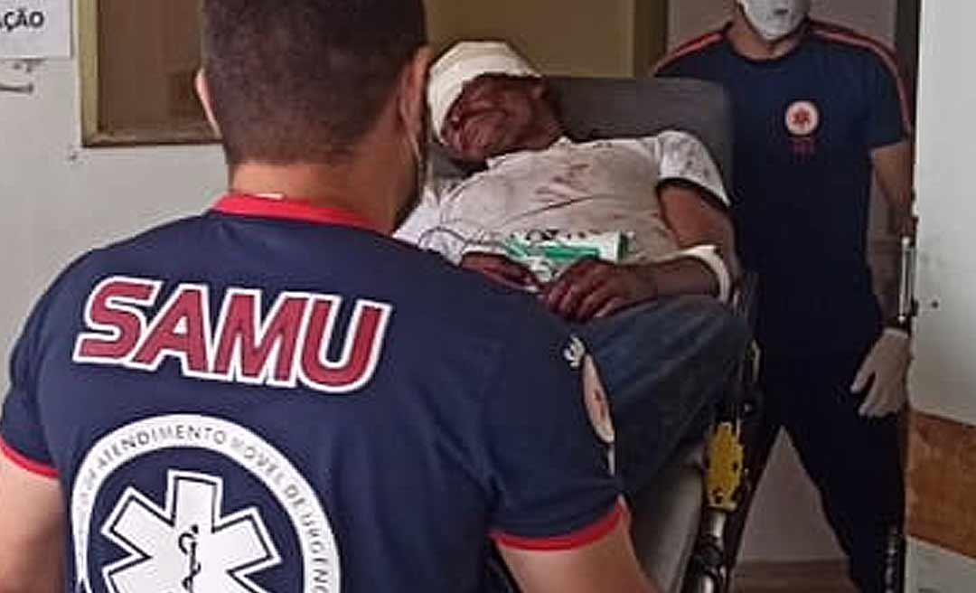 Amigos se desentendem durante bebedeira e caso por pouco não termina em morte