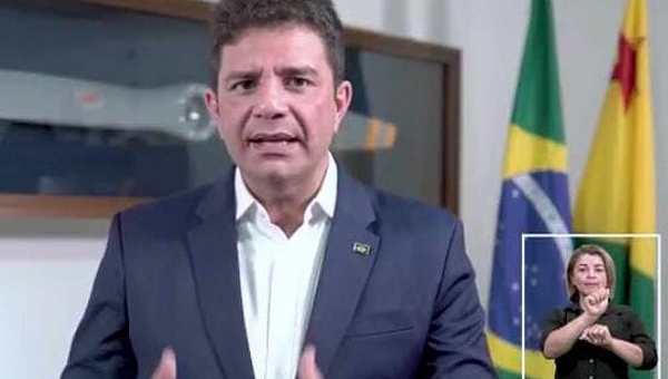 "Para que no Acre não se instale o mesmo caos de outros estados", diz Gladson durante pronunciamento sobre decreto