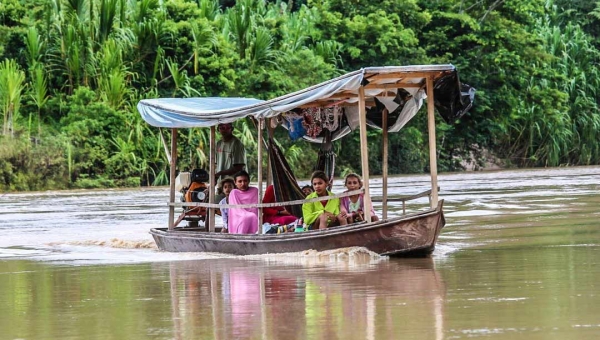 Nível do rio Tarauacá volta a subir, ultrapassa a corta de alerta e mobiliza autoridades