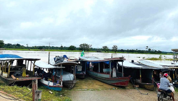 Rio Tarauacá volta a transbordar e atinge 10 metros nesta sexta-feira