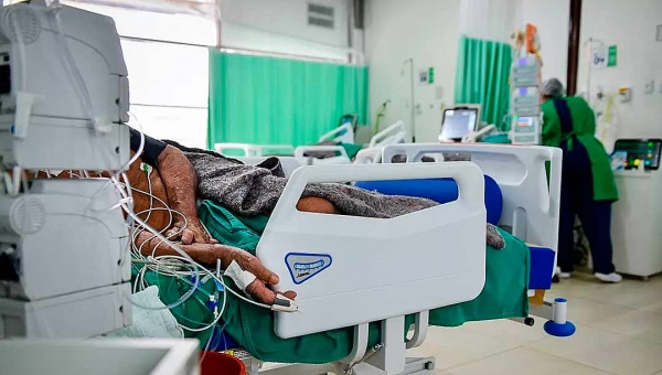 Profissionais do Hospital Regional do Alto Acre rebatem nota da Sesacre e denunciam morte de paciente