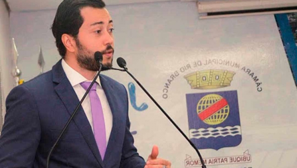 Emerson Jarude testa positivo para a covid-19: “estou apenas com sintomas leves”