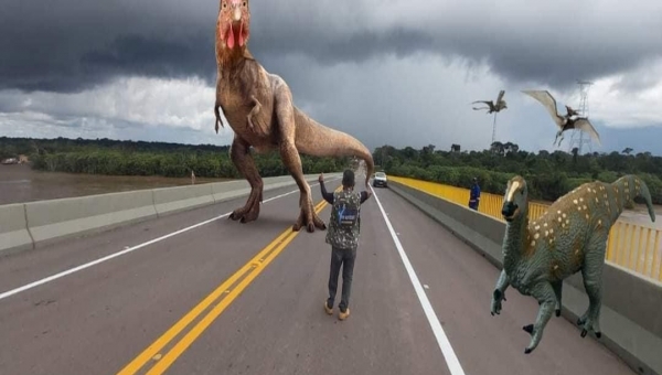 Memes mostram dinossauros atravessando a Ponte do Madeira