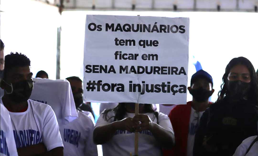 Solenidade no Arena da Floresta é marcada por manifestação; "Queremos nossas máquinas", pedem produtores de Sena
