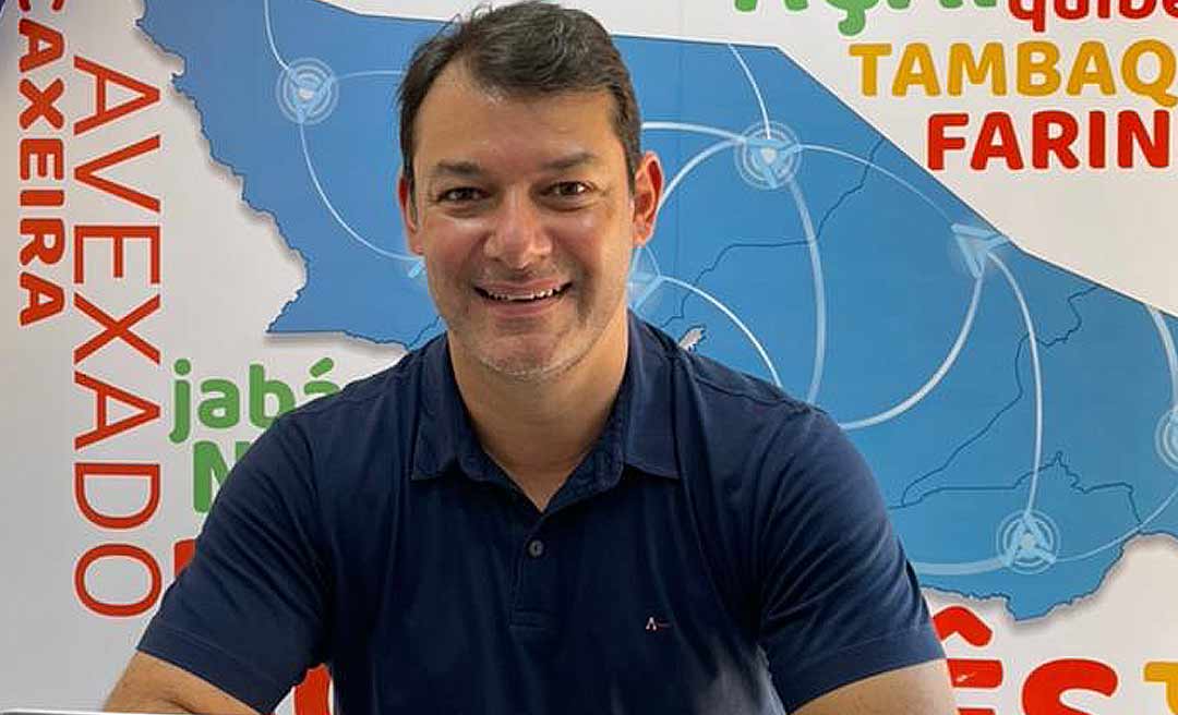 "Sou contra indústria de multas", afirma o deputado Roberto Duarte em suas redes sociais