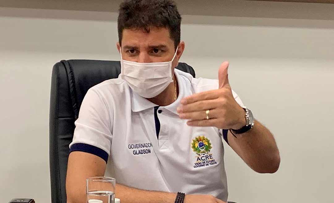 Após avalanche de reclamações, Gladson cria diretoria para acompanhar contratos com as terceirizadas