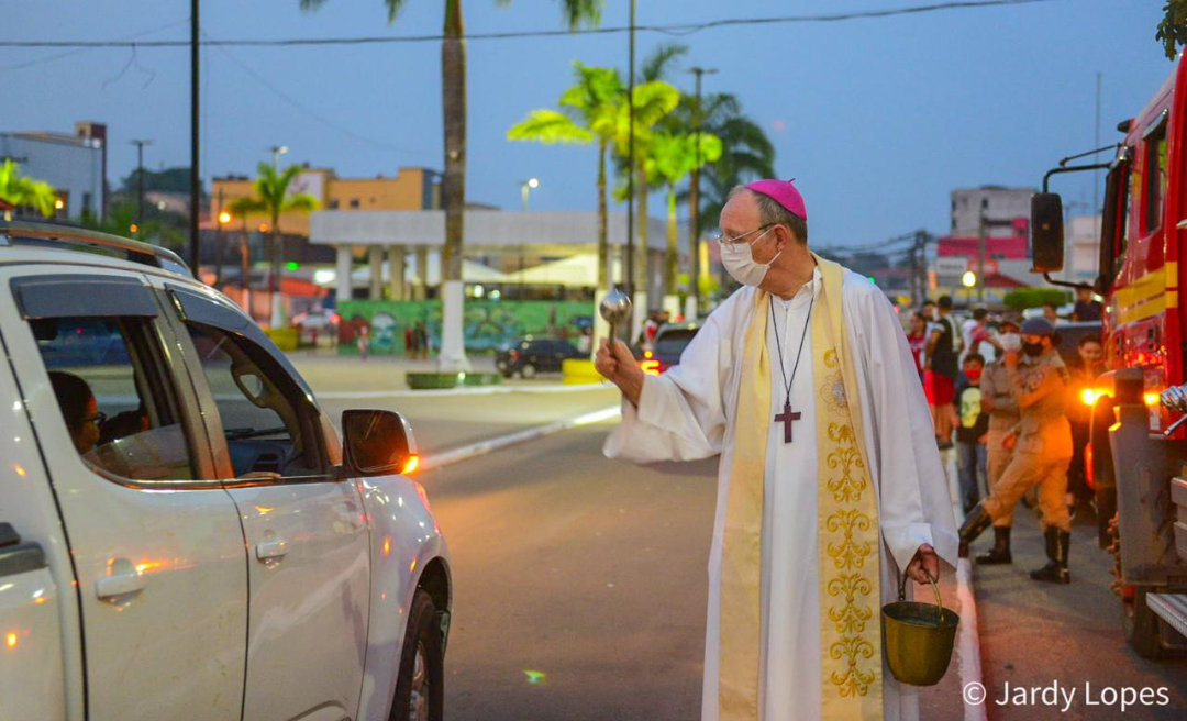 Novenário de Nossa Senhora da Glória em Cruzeiro do Sul encerra com carreata