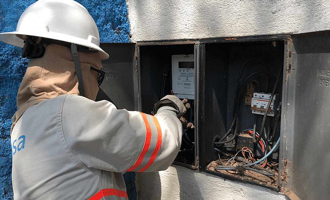 Gladson veta lei que proíbe Energisa e Depasa de cortar luz e água na pandemia