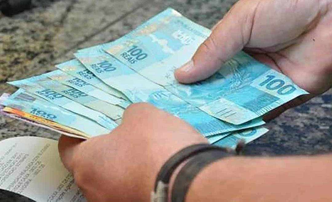 Acre e mais 8 estados discutem reajuste salarial para 2022, ano eleitoral