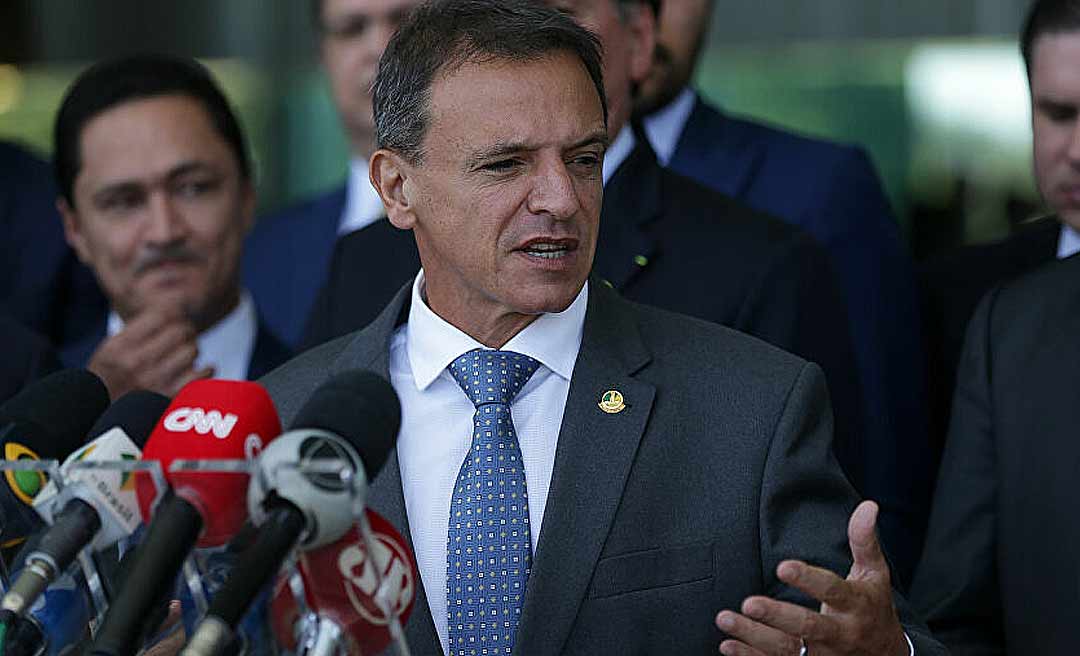 Esperando apoio de Gladson a Marcia, senador Bittar reúne bloco para reafirmar apoio à reeleição do governador