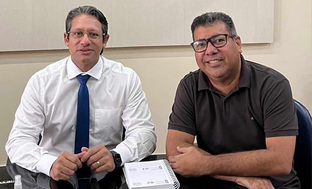 Ex-chefe da Casa Civil, Flávio Silva deseja sucesso ao sucessor Rômulo Grandidier