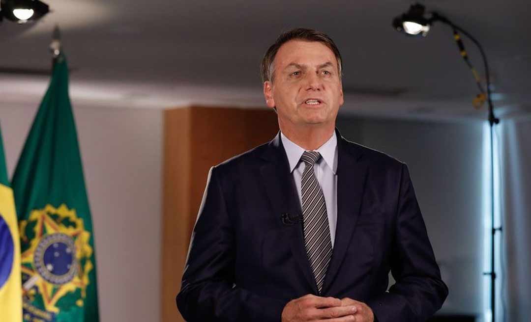 Bolsonaro é internado com suspeita de nova obstrução intestinal