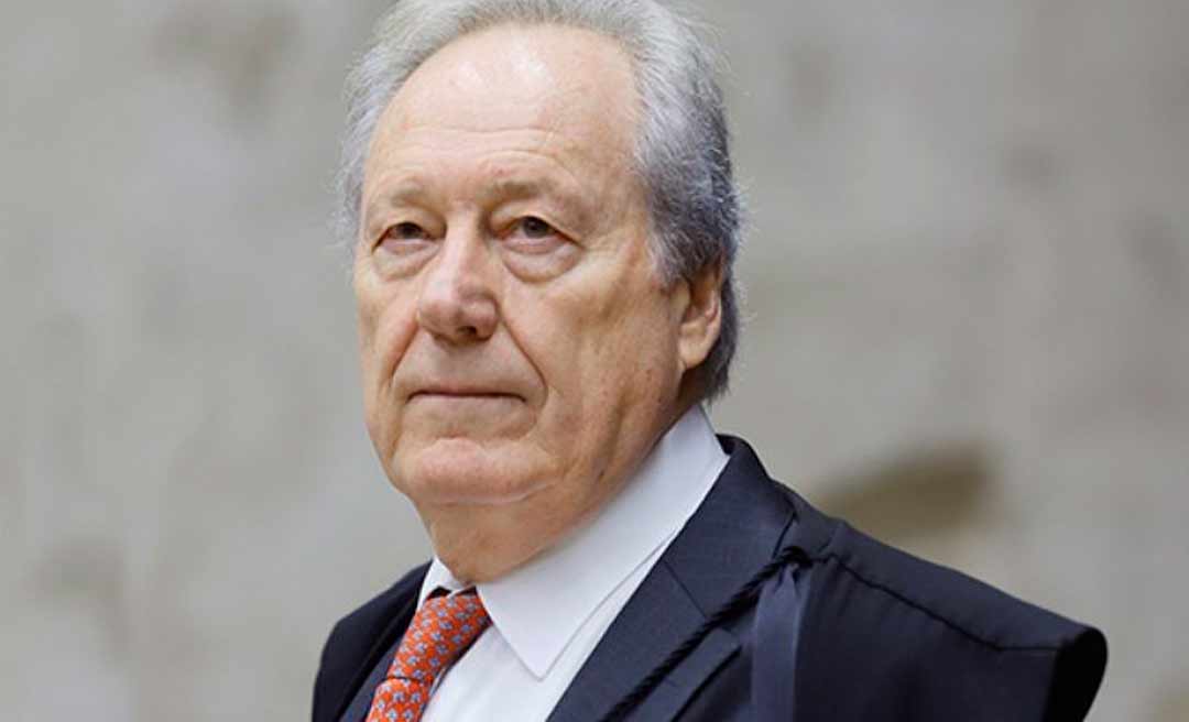 Lewandowski barra trecho de decreto do presidente Bolsonaro que permite construção em caverna