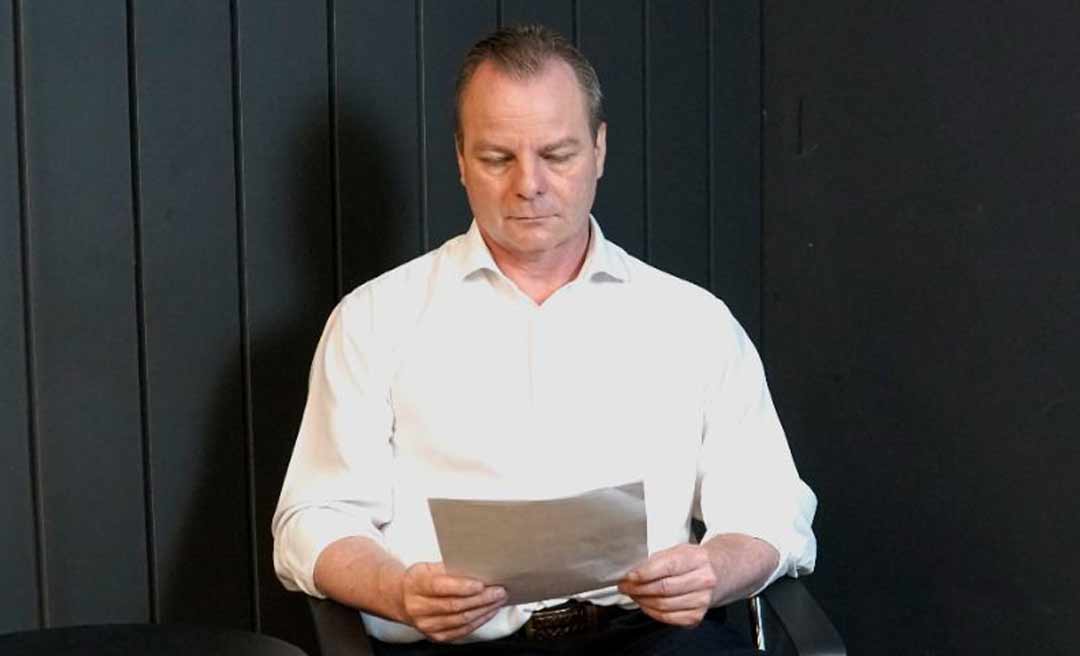 Lei de Pedro Longo que beneficia usuários de planos de saúde é sancionada por Gladson