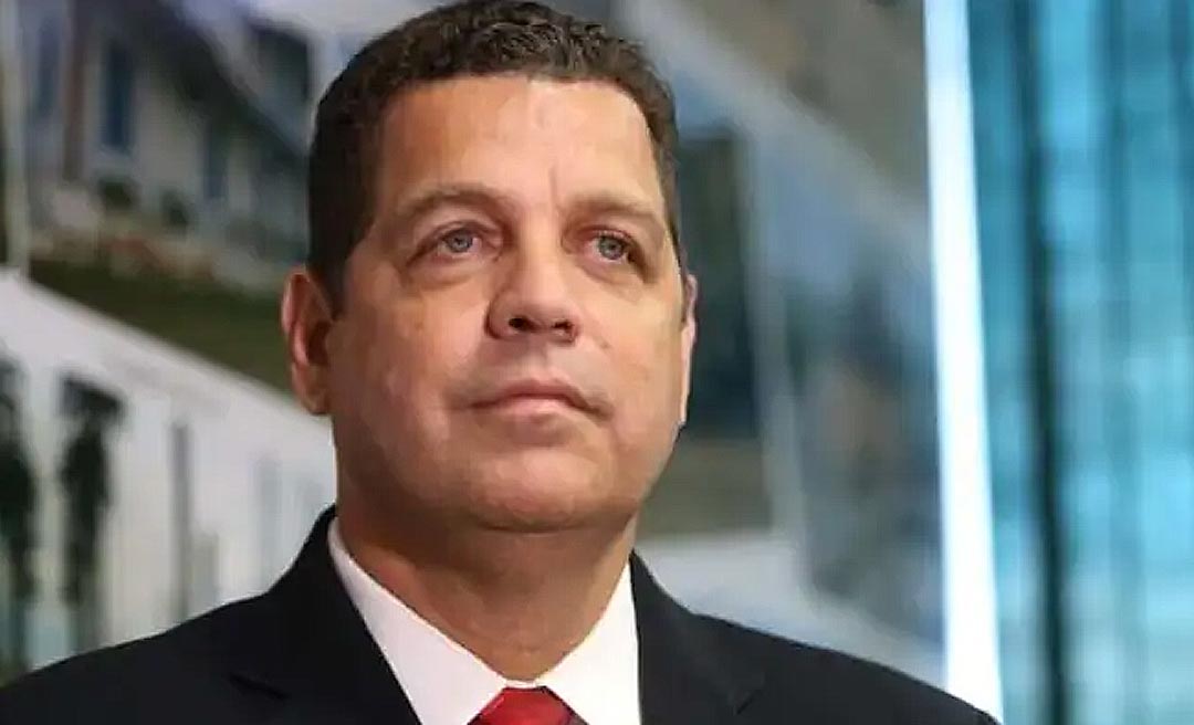 Em casa se recuperando, Rocha afirma que está bem e diz: “Muita gente torcendo contra, mas também recebi muitas orações e apoio”