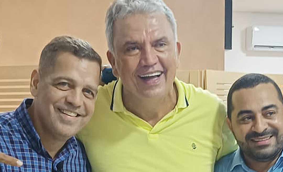 Rocha diz a Petecão que seu desejo era estar com o senador no primeiro turno