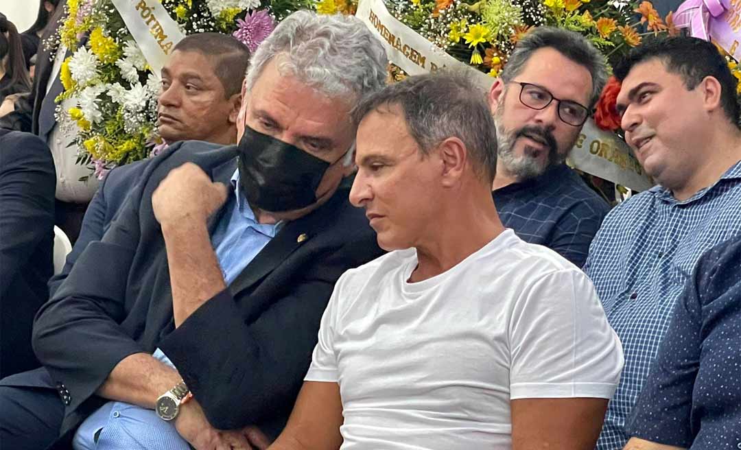 Petecão, Marcio e Alan vão a velório de pastor da AD de Madureira