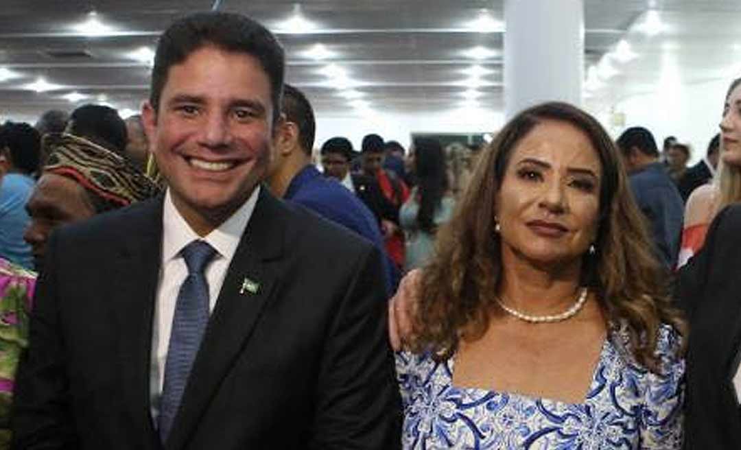 “Gladson tem educação”, diz dona Linda Cameli ao comentar abraço do governador em Bocalom
