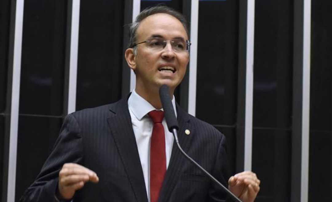 Orçamento secreto: Leo de Brito diz que Márcio Bittar quer transformar o Senado num feudo de sua família