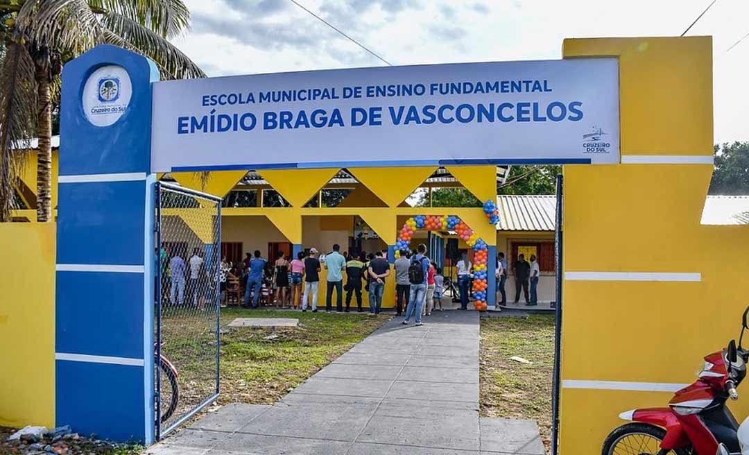 Prefeitura de Cruzeiro do Sul entrega reforma da Escola Emídio Braga de Vasconcelos