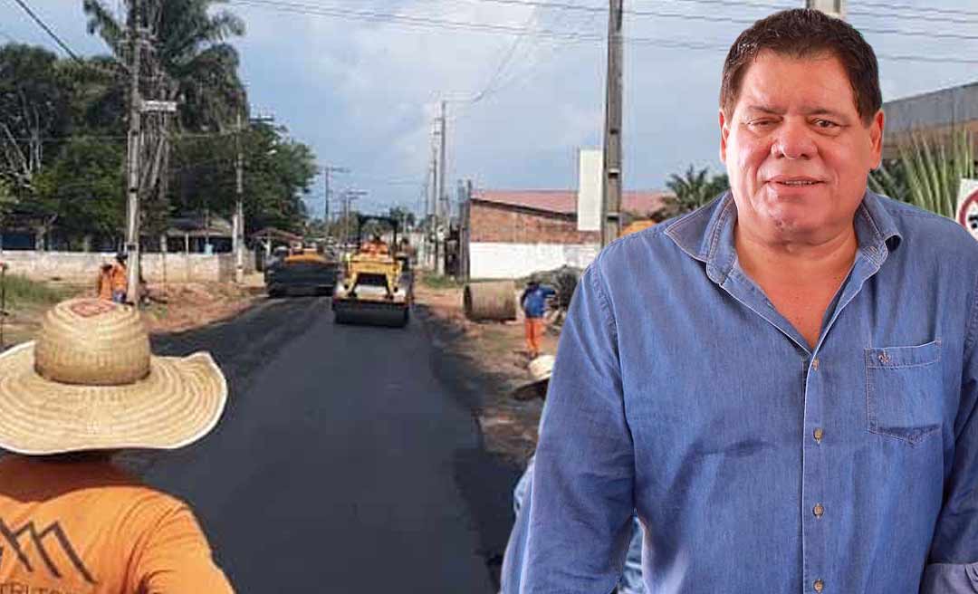 Flaviano Melo consegue a liberação de mais de R$ 600 mil para recapeamento de ruas em Manoel Urbano