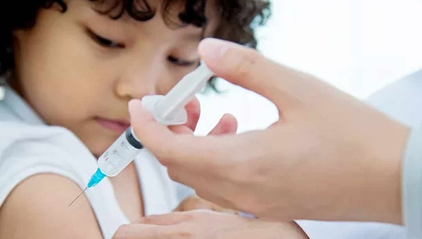 Enquanto Rio Branco só vacinou 5% das crianças contra a influenza, Assis Brasil atingiu 68,4%