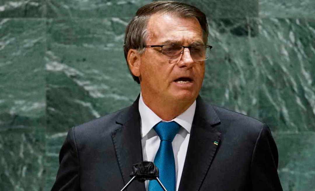 Bolsonaro promete “um dos combustíveis mais baratos do mundo”