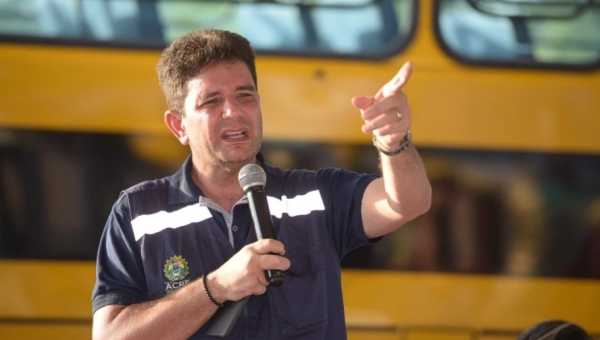 Gladson cumpriu apenas 14 promessas das 64 realizadas em 2018, aponta levantamento do G1