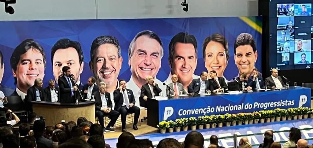 Gladson participa de convenção do PP em Brasília que selou aliança pró-Bolsonaro