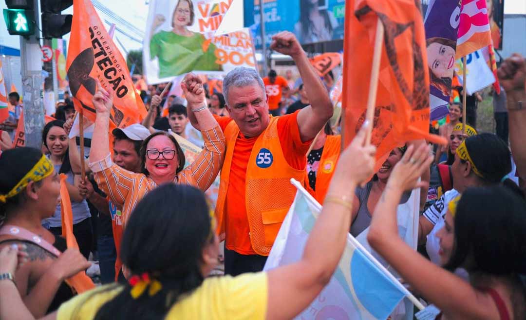 Com "bandeiraço" animado na avenida Ceará, Petecão dispara: "chegou a hora da virada"